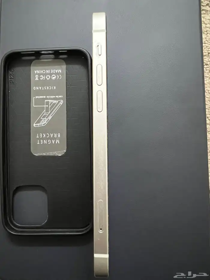 ايفون 12 عادي نظييف للبيع 3