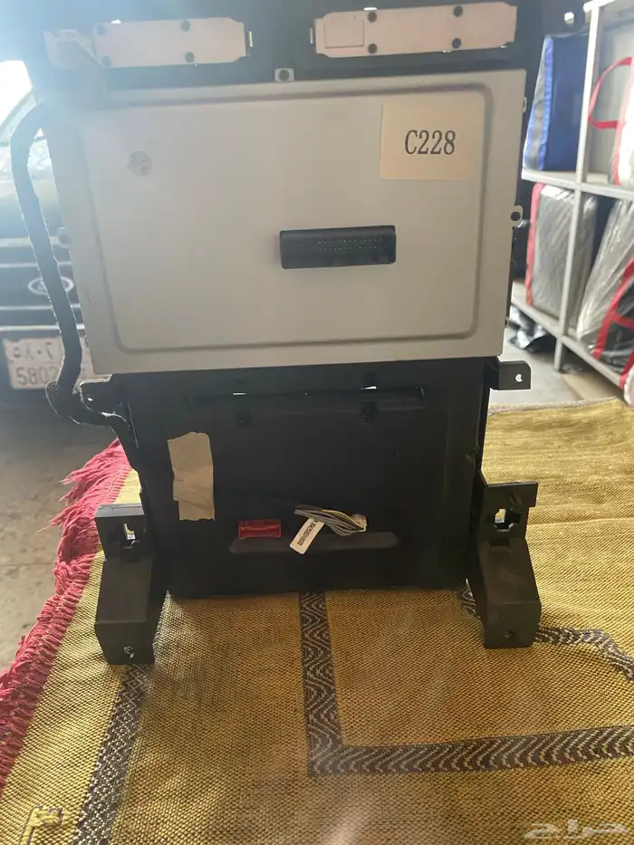 شاشه فورد تورس 2