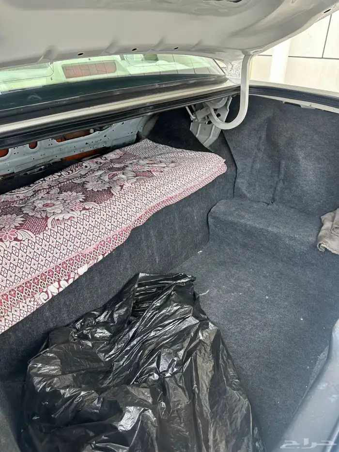 فورد بوليسي 2011 17