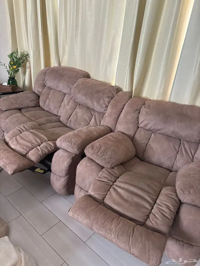 كنب ليزي بوي مريح يتمدد ((تم البيع)) 3