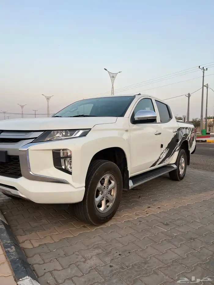 متسوبيشي L200 للبيع 2