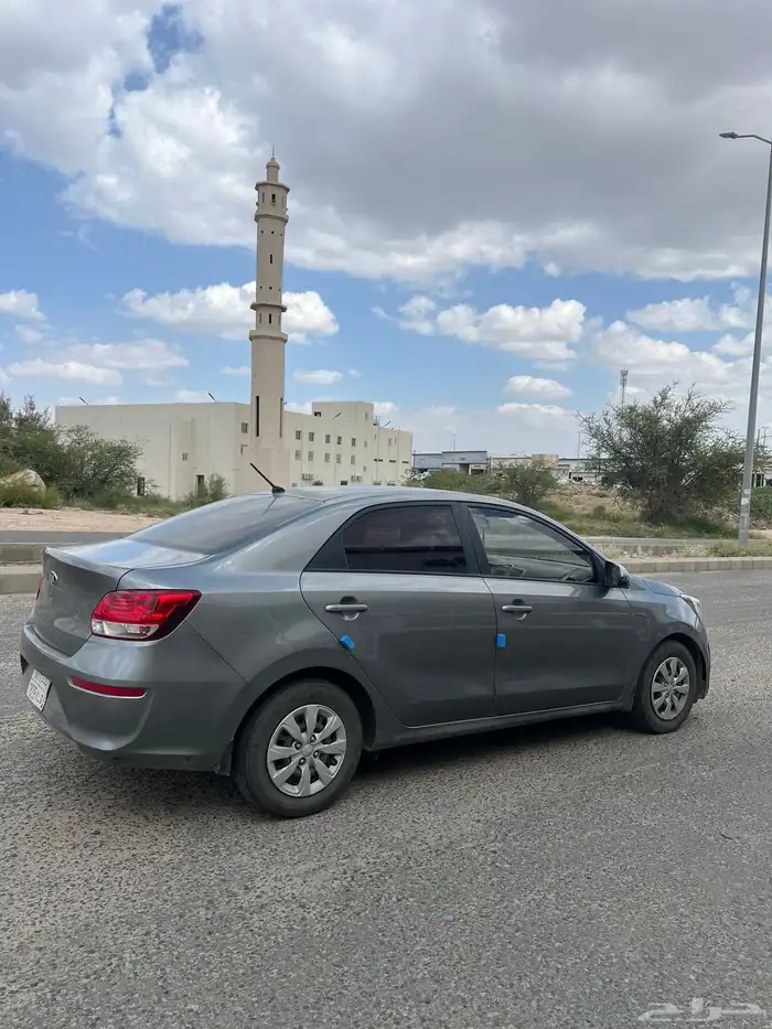 كيا بيجاس 0