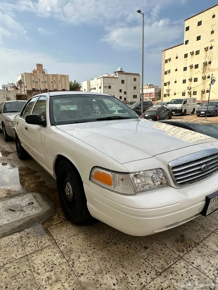 فورد بوليسي 2011 3