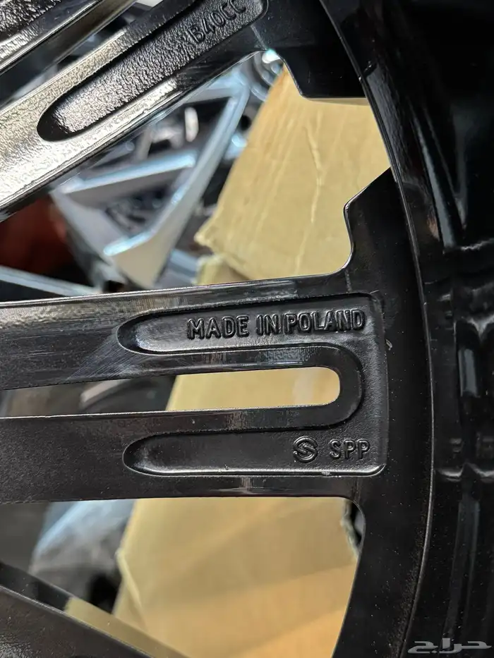 جنوط رنج روفر موديل 2024مقاس 23 5