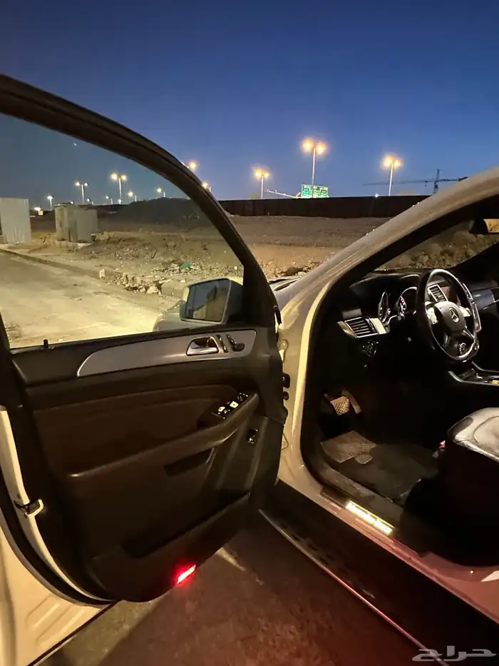 مرسيدس ML350 فل كامل لموديل 2013 2