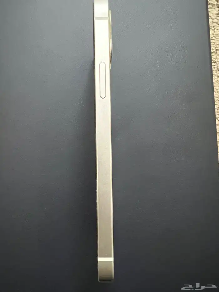 ايفون 12 عادي نظييف للبيع 2