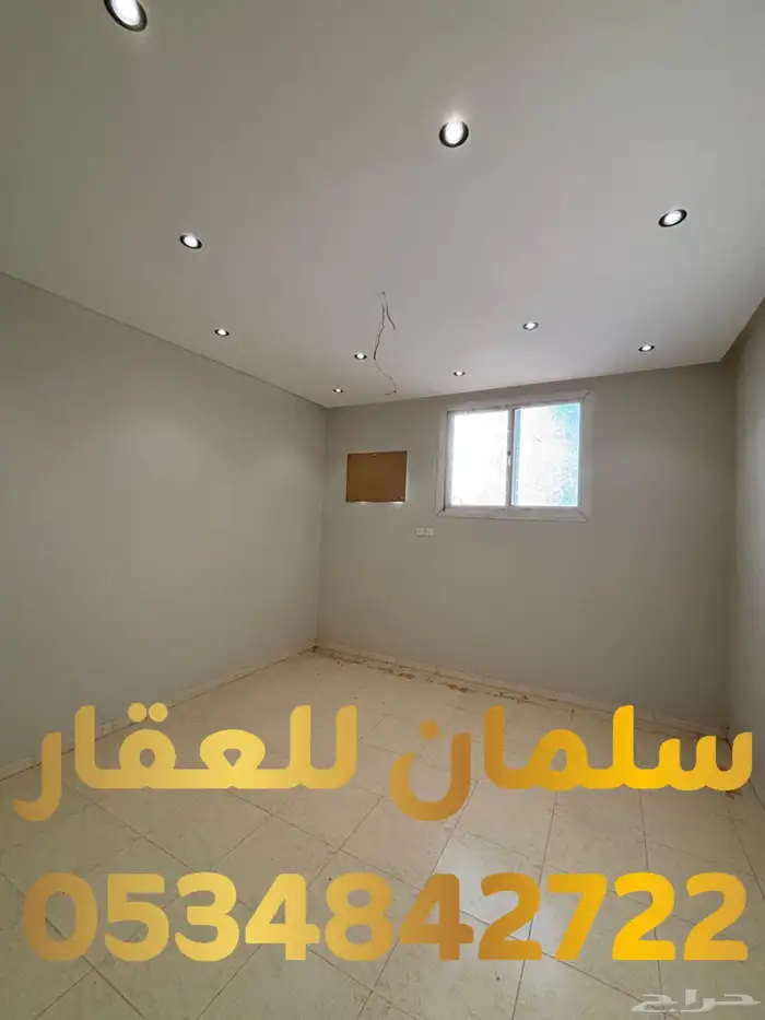 للبيع فيلا روف في حي الربوة 9
