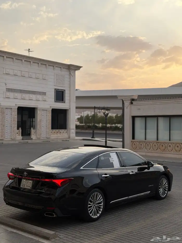 أفالون 2020 بريميوم اللوحة خارج البيعة 8