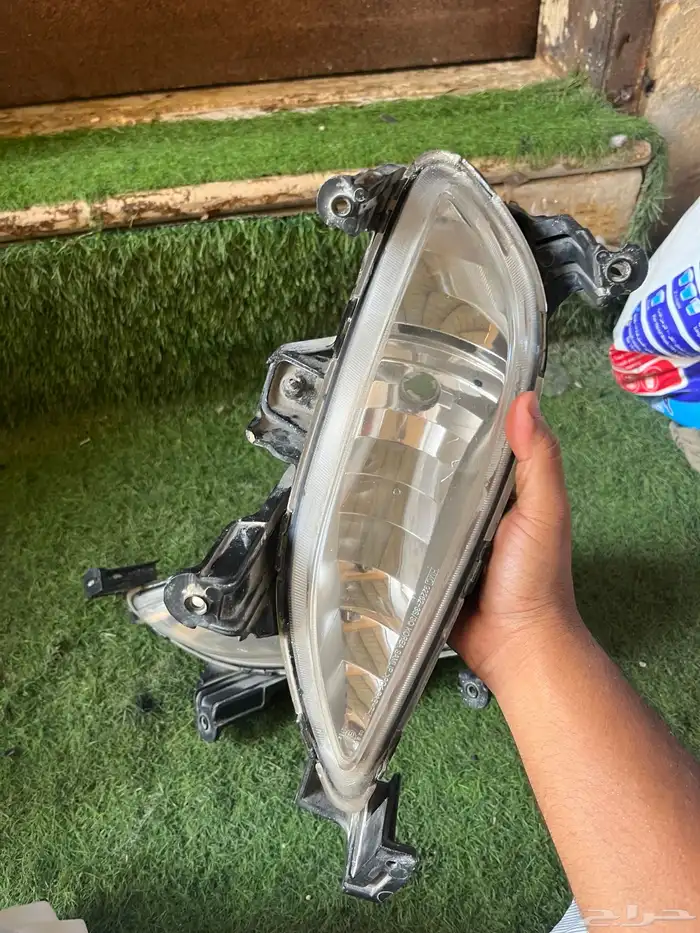 كشافات سوناتا 2011-2012 اصلي نظيف 3