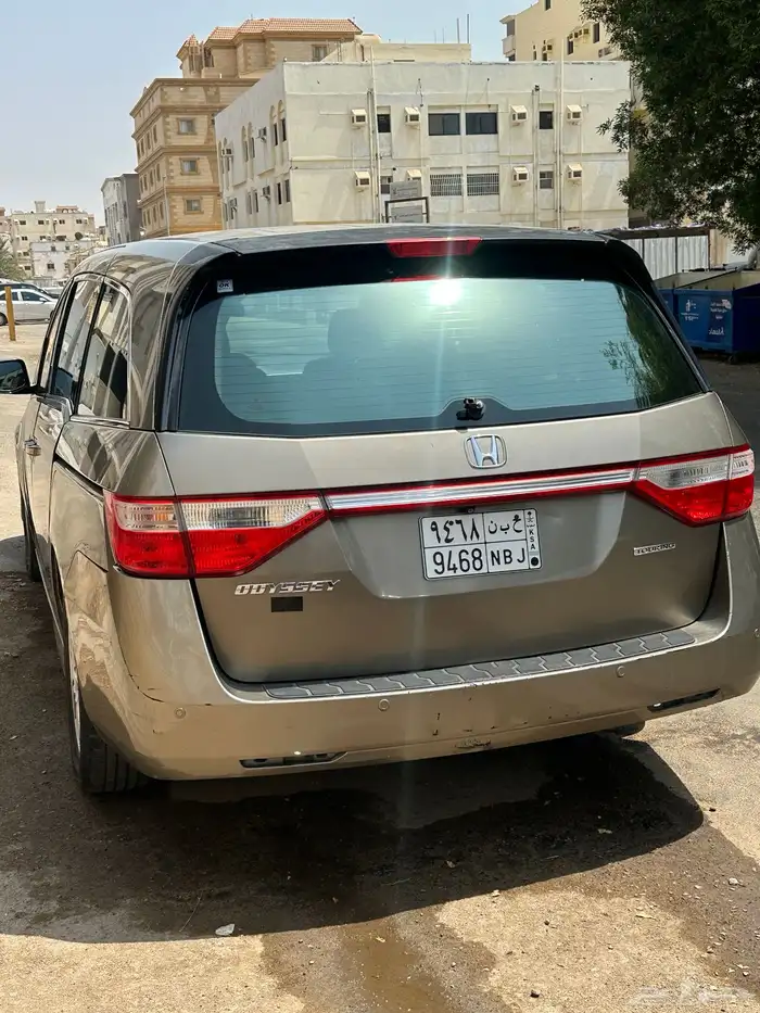 هوندا ادوسي 2013 3