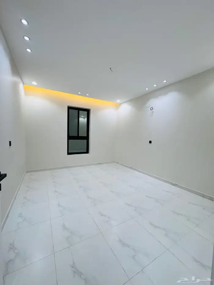 فلل مودرن من المالك مباشرة حي الشروق 4