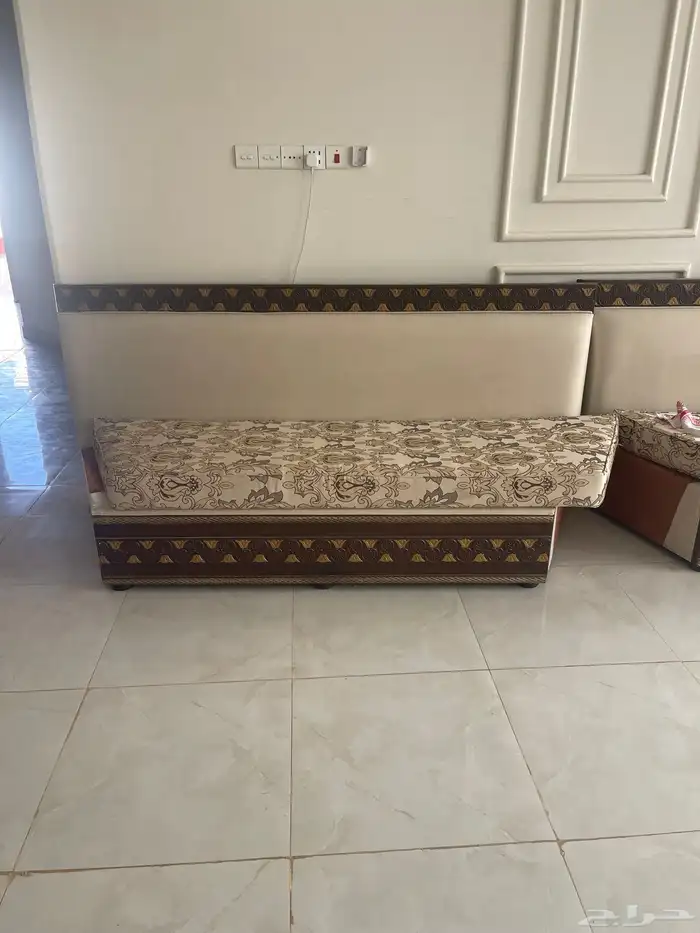 كنب شبه جديد للبيع 2