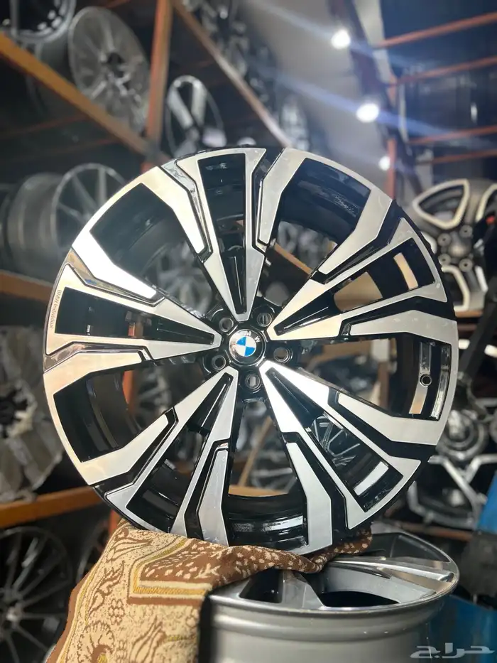 جنوط بي ام دبليو اصلي وكاله X7مقاس 23موديل 2025 1