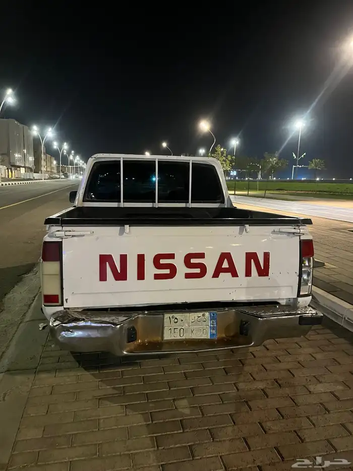نيسان ددسن 2001 بنزين 2