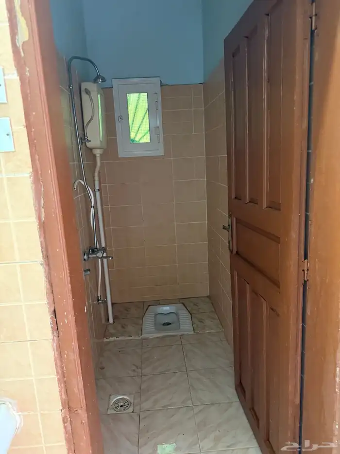 ملحق خارجي بالسيل الصغير للايجار 2