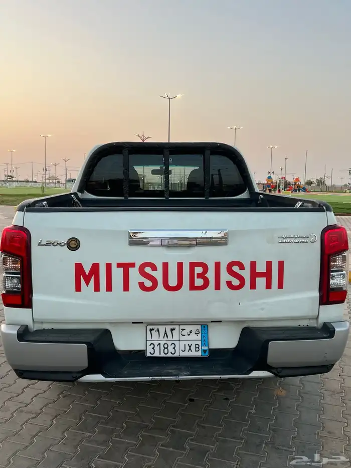 متسوبيشي L200 للبيع 6