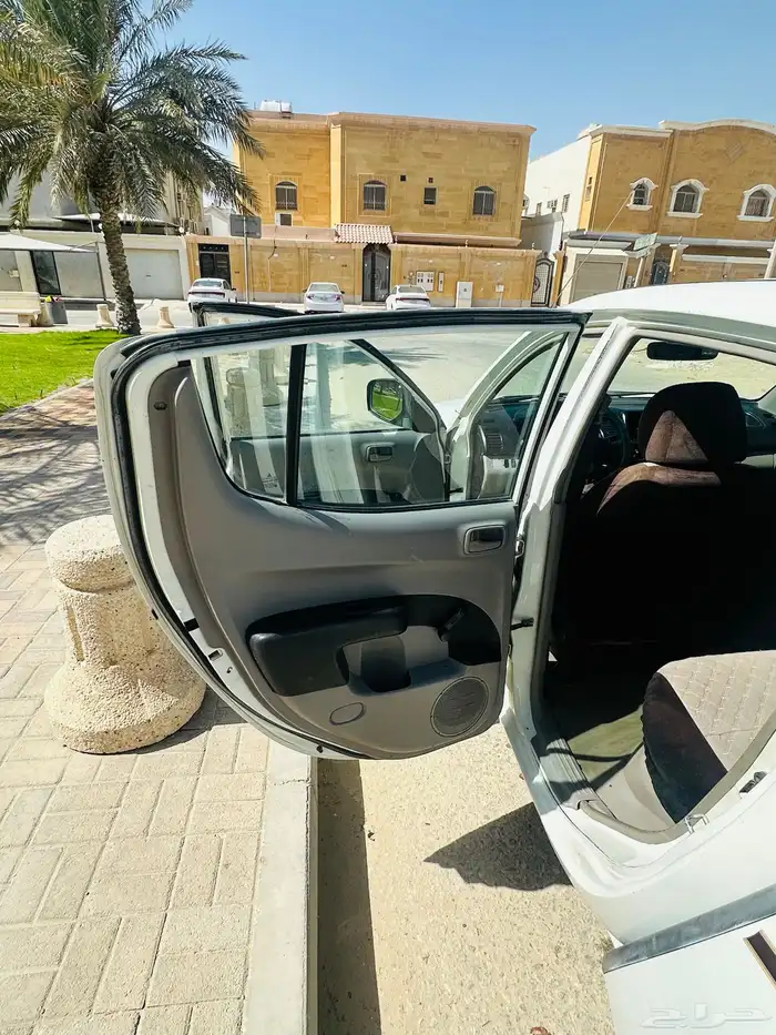 ميتسيوبيشي L200 موديل 2010 للبيع 16