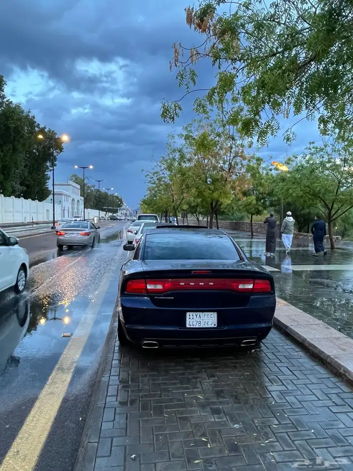 بيع دودج تشارجر 2013 5