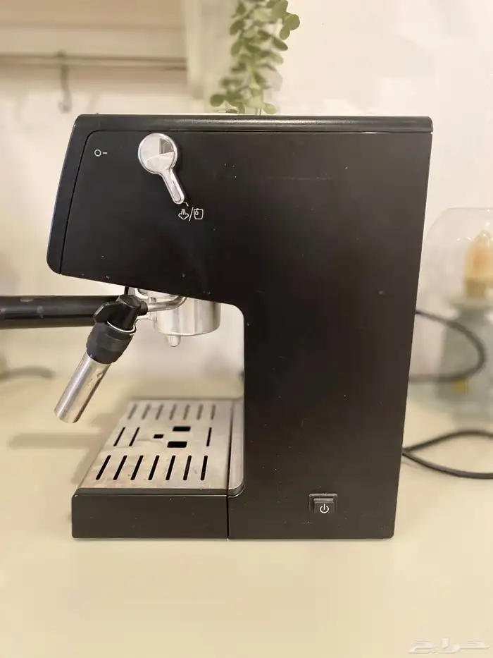 الة قهوة De Longhi 3