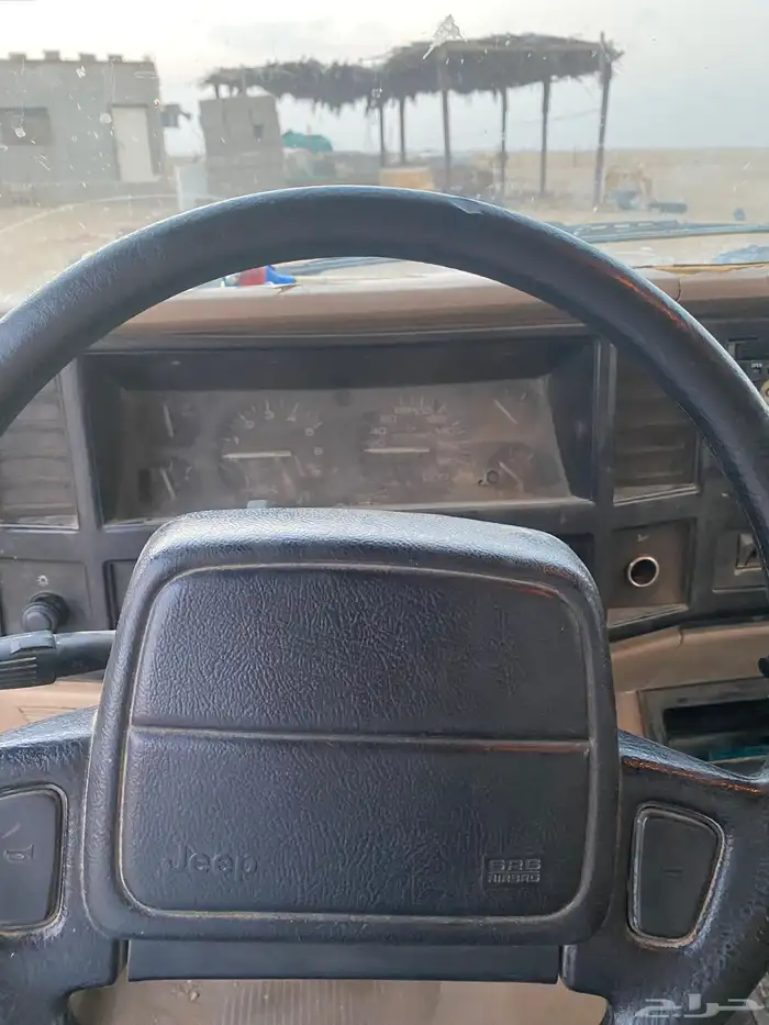 شيروكي موديل  1996. 8