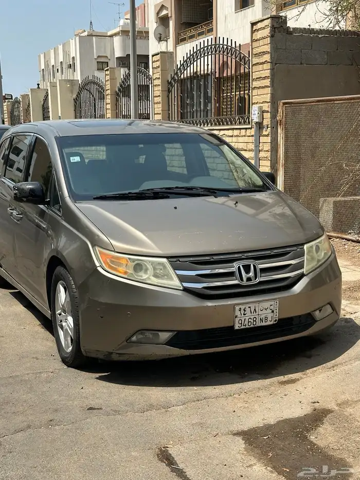 هوندا ادوسي 2013 7