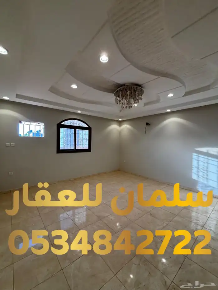 للبيع فيلا روف في حي الربوة 4
