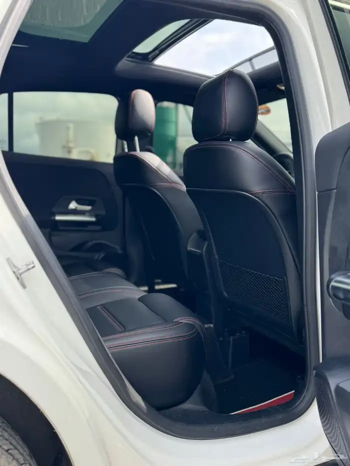 مرسيدس GLA250 فل كامل 2020 (بحاله ممتازه) 14