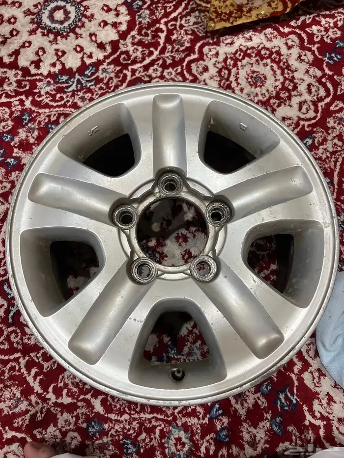 جنط لاندكروزر موديل 2004 0