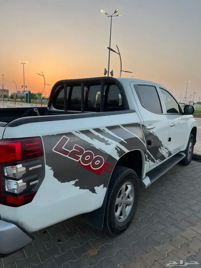متسوبيشي L200 للبيع 3