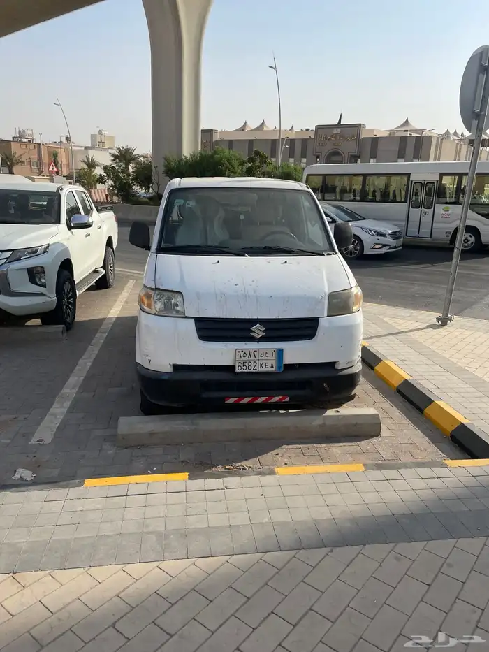 سوزوكي فان 0