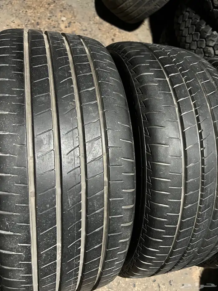 كفرات برجستون ياباني مقاس 235 45 18 كامري 1