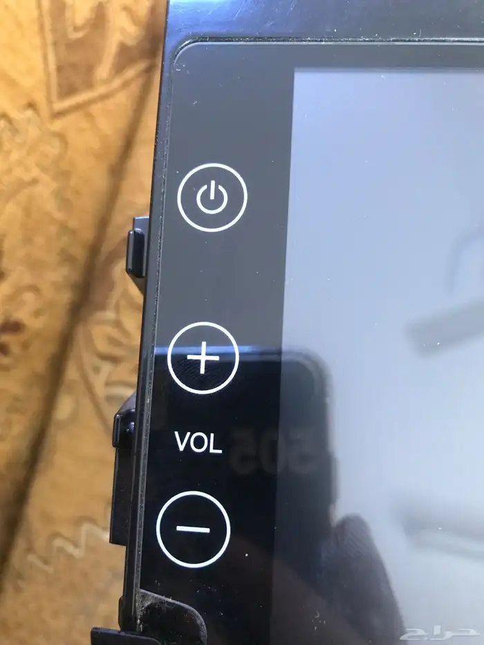 شاشة لاندكلوزر 2016 للبيع مافيها اي شي 5