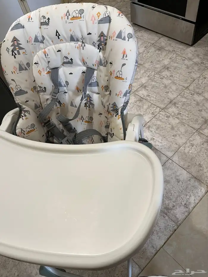 high chair مقعد طعام للاطفال 2