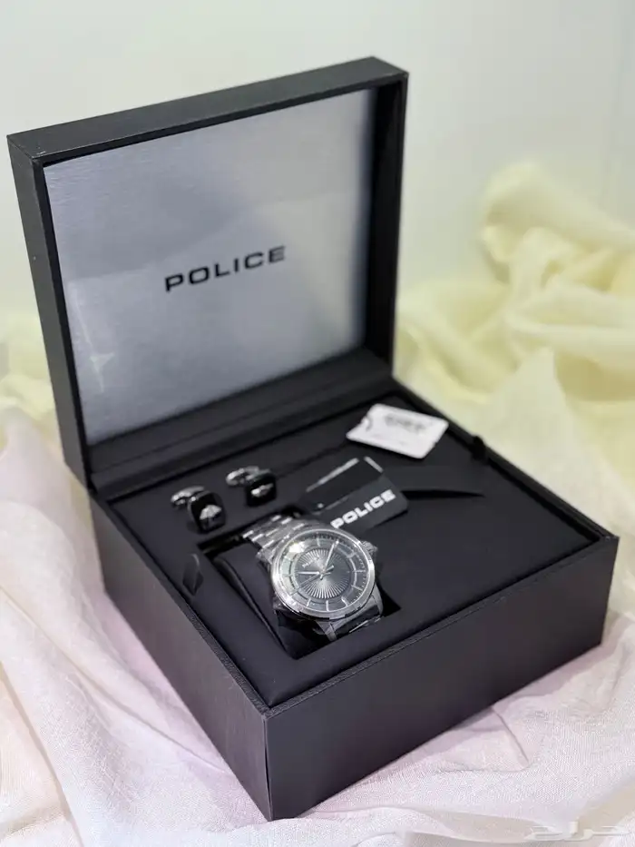 ساعات أصلية بخصم يصل إلى  70 12