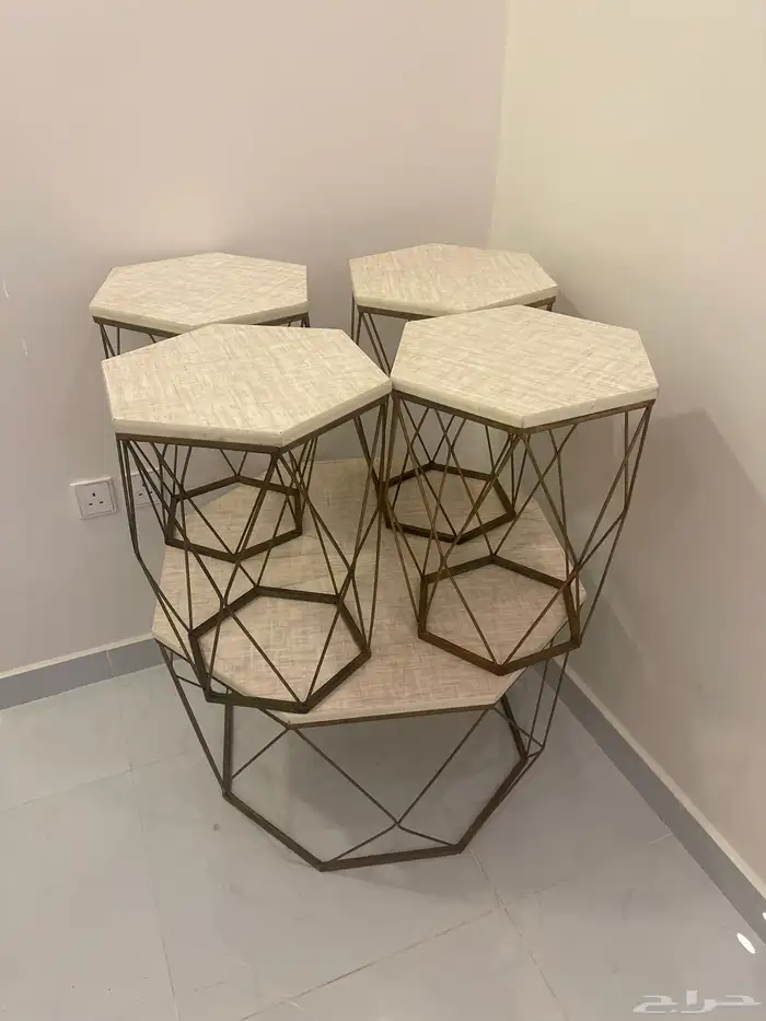طاولة 0