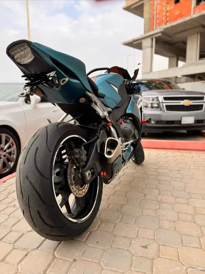 دباب هوندا cbr 1000 rr 2012 7
