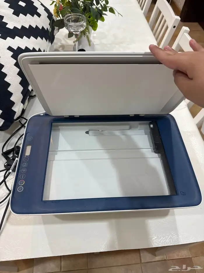 طابعه hp للبيع 100 1