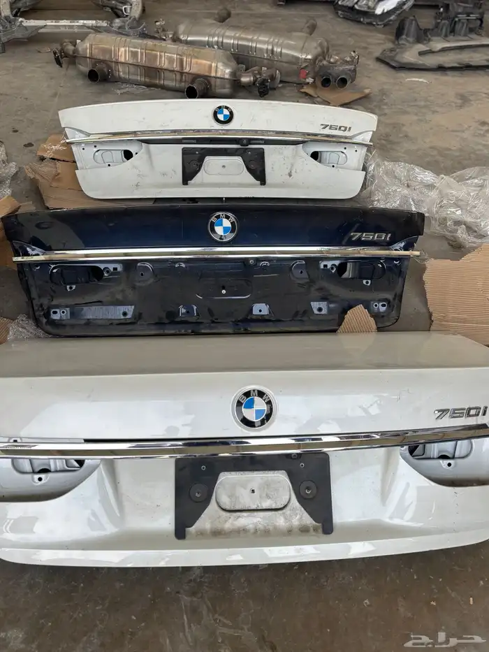 موجد لدينا ابواب شنطه خلفيه مرسيدس و BMW اصلي وكاله 1