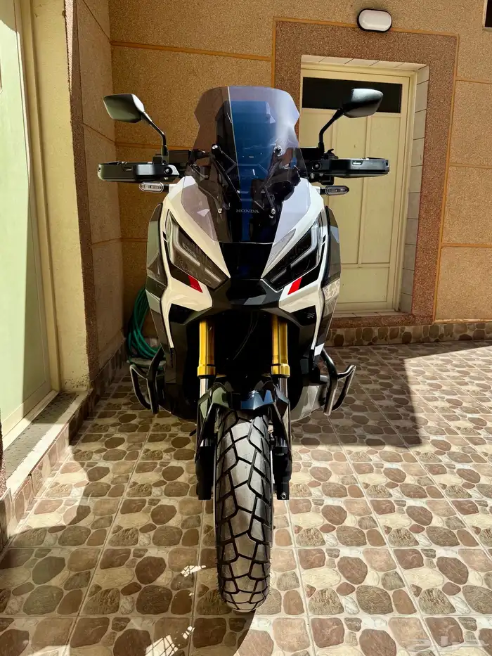 للبيع هوندا دراجة X-ADV750 2023 25
