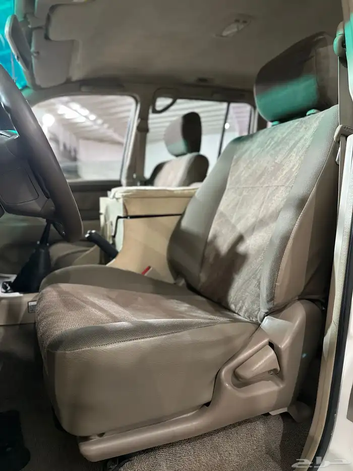 تويوتا جي اكس ار 2001 9