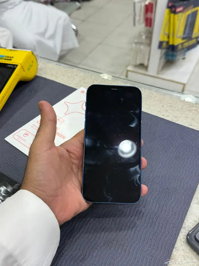 ايفون 12 مستخدم للبيع 1