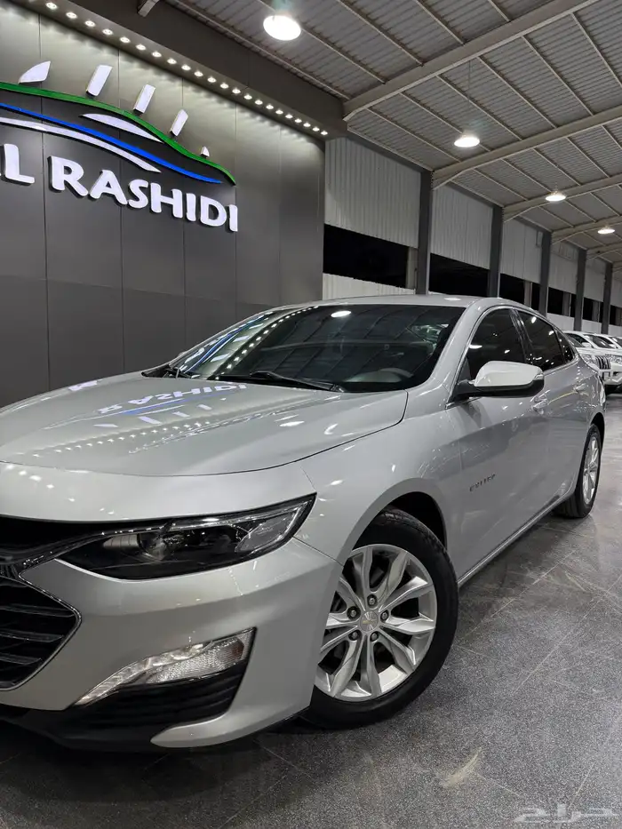 ماليبو 2021 فضي متوفر لدى معرض(عبيد الرشيدي) 1