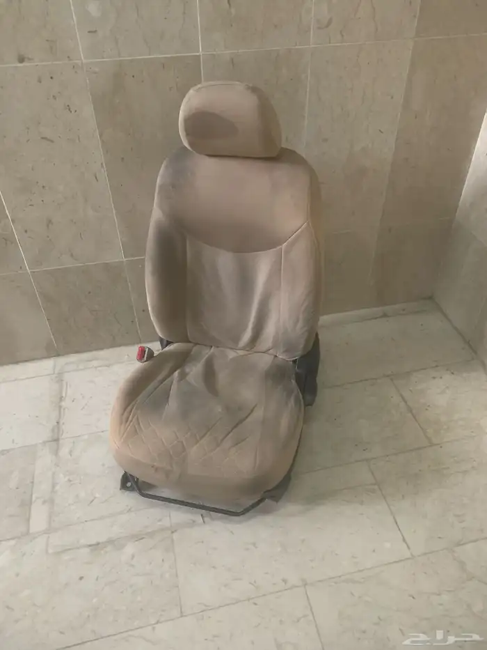 كرسي سواق كيا سيراتو 2012 1