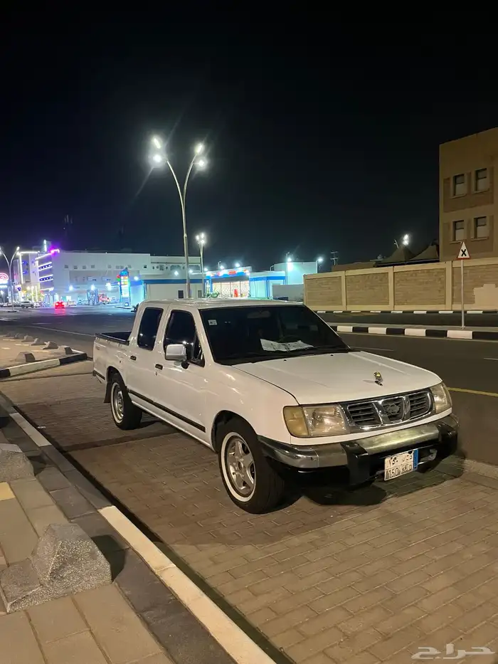 نيسان ددسن 2001 بنزين 1