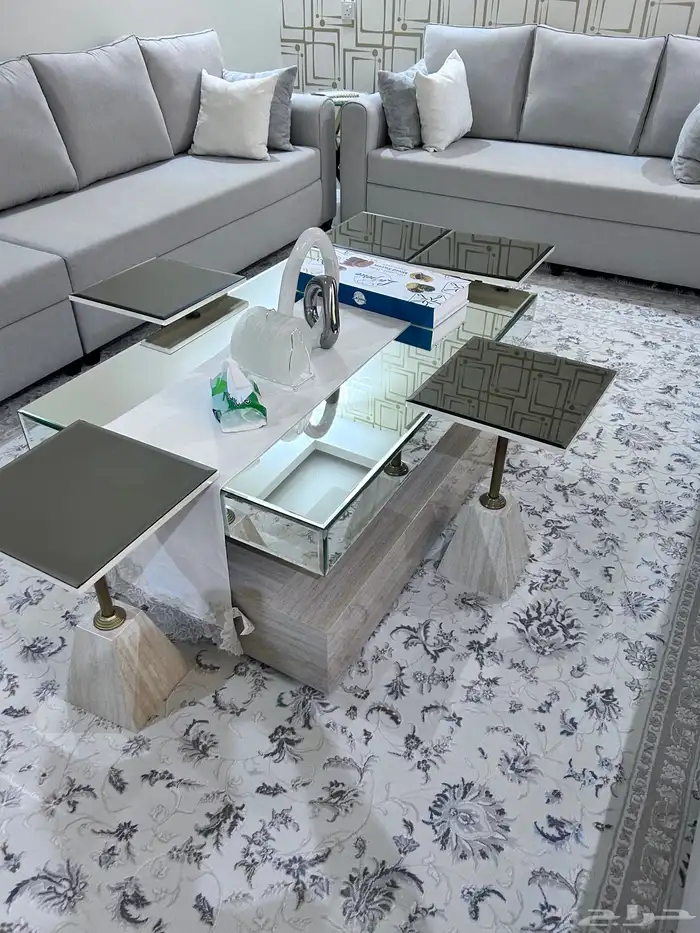 طاولة 2