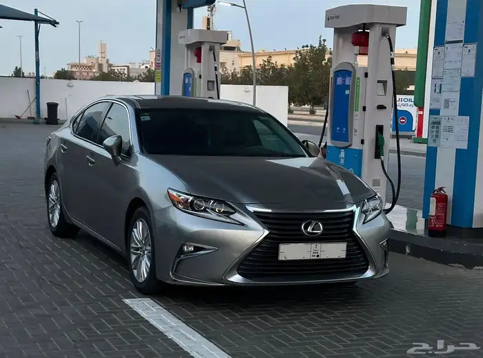 لكزس ES350 موديل 2017 مالك أول 0