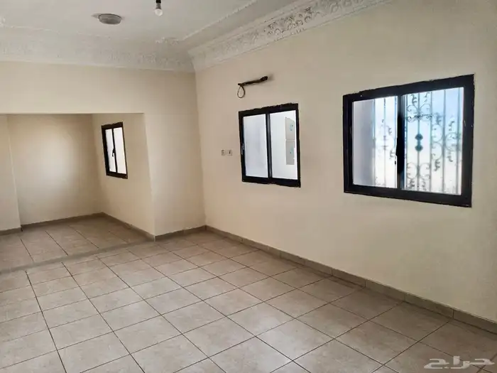 للإيجار سكن موظفي شركات قرب بن داود شارع غرناطة 30 الف سنوي. 13
