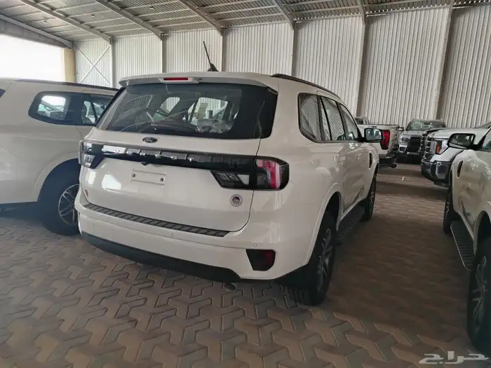 فورد ايفرست نص فل موديل 2025 4