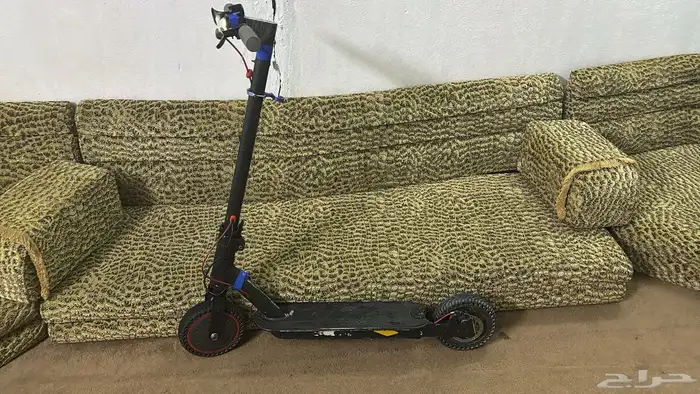 سكوتر مستخدم نظيف مغير بطاريه وكفرات وشاحن جديد صيانه جديد 2