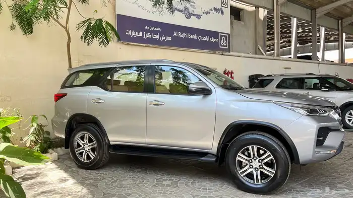 فورتشنر 2023 6 سلندر VX1 (سعودي) 2